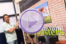 Bedrijfsvideo gepresenteerd door John de Wolf